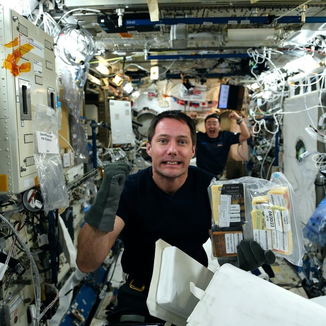 Mais au fait, que mange Thomas Pesquet lorsqu'il est dans l'espace